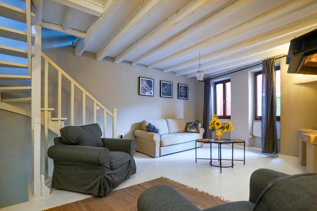 Deluxe Apartment Casa Flores With Sea View & Terrace Rovinj Eksteriør billede