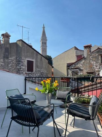Deluxe Apartment Casa Flores With Sea View & Terrace Rovinj Eksteriør billede